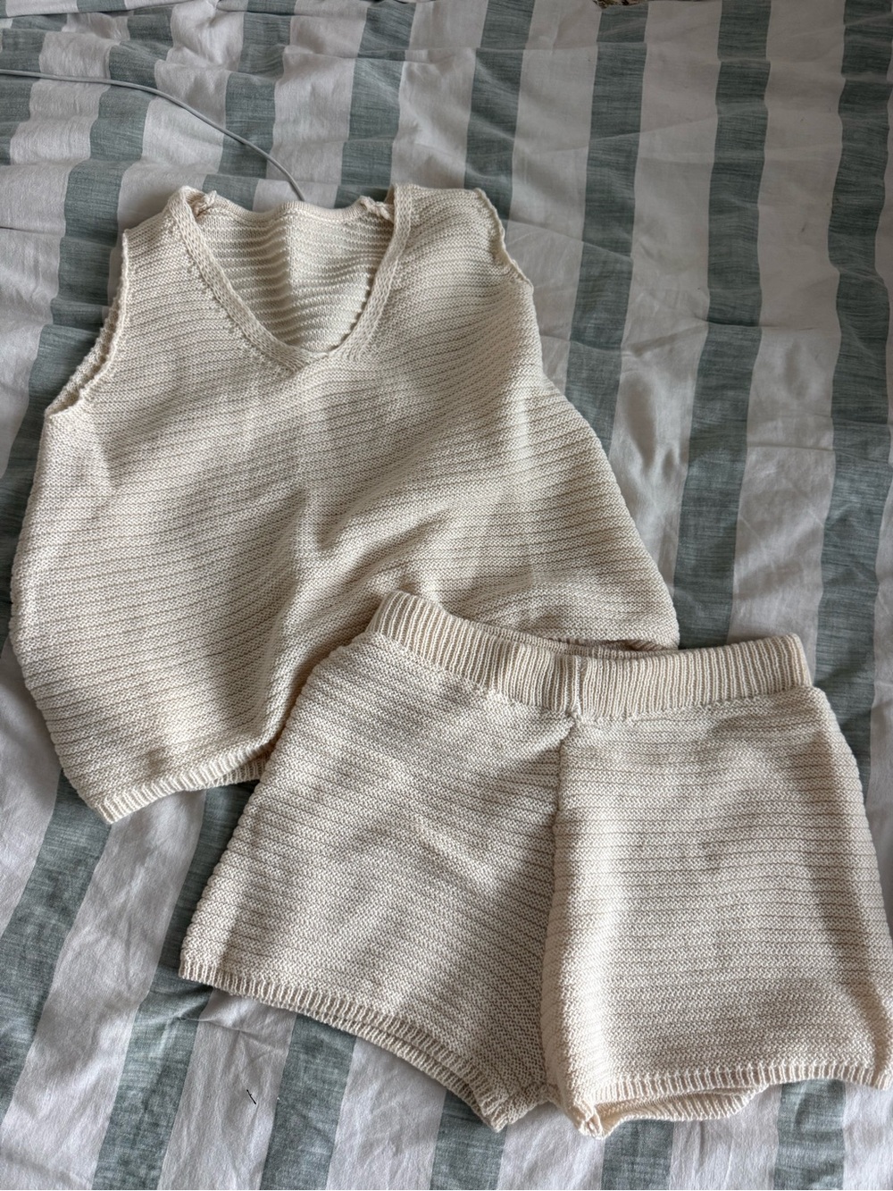 Aritzia Cream Knit Shorts with Matching Vest